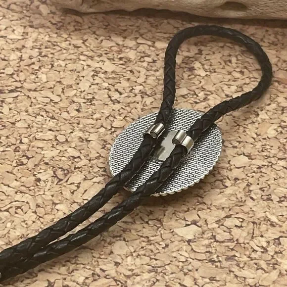 - Gothic Skull Rose Witch Leather Bolo Tie Lariat Necklace Wedding Purple Xmas - Picture 13 of 16